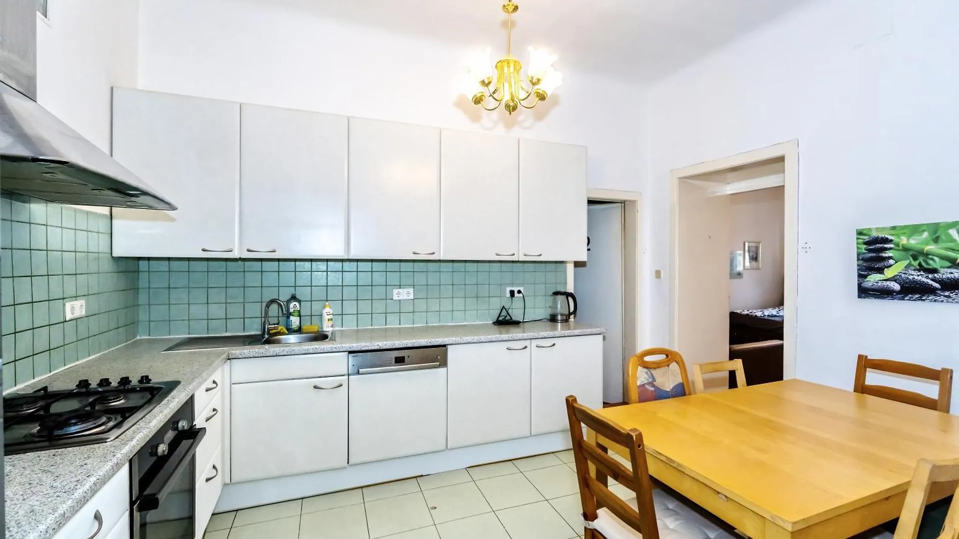 Zzq Family Apartment Near Schoenbrunn Palace Βιέννη 0*,  Αυστρία
